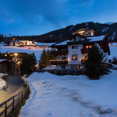 Chrisantenhof בית הארחה 3*